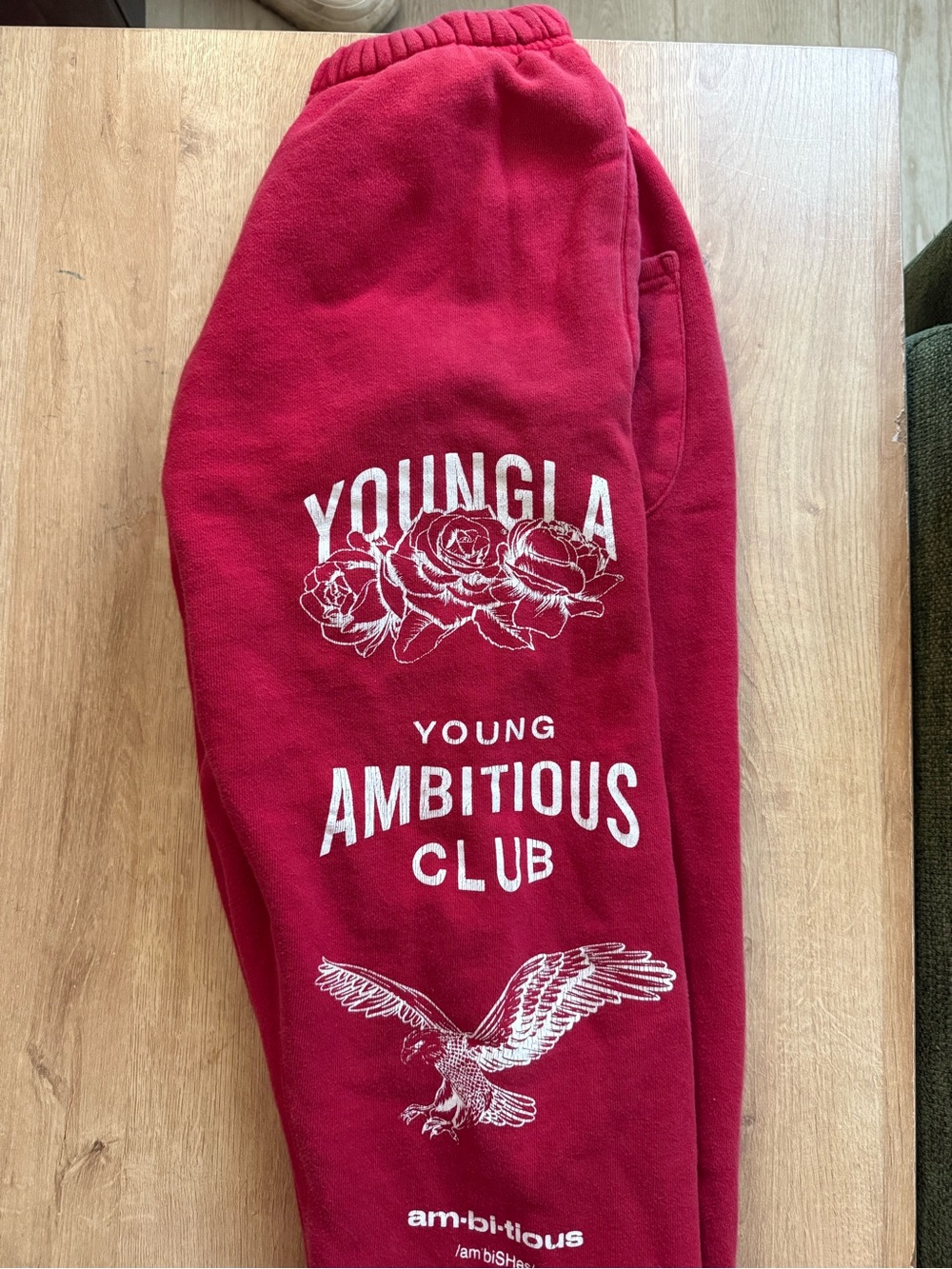 YOUNGLA Mens sweatpants size medium